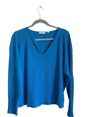 Aritzia Azure Skies Blue Waffle Knit Long Sleeve Top - Size Medium - Oversized